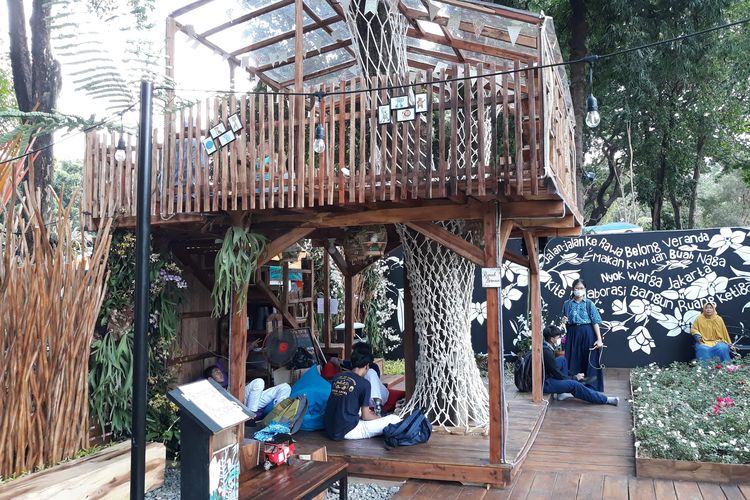 Salah satu rumah pohon yang dapat digunakan sebagai tempat beristirahat oleh pengunjung Pameran Flora dan Fauna (Flona) 2022.