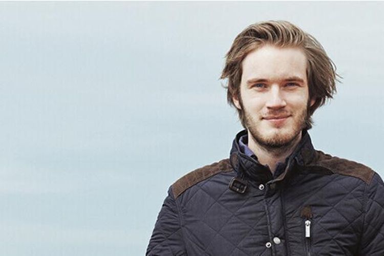 PewDiePie atau Felix Kjellberg adalah seorang bintang YouTube dengan puluhan juta pengikut.