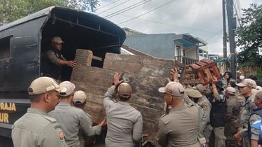 Penertiban Pedagang Bomero Citywalk Cianjur Ricuh, Pedagang dan Satpol PP Bentrok