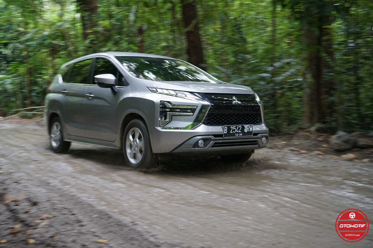 Mitsubishi New Xpander Sport CVT