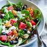 Resep Greek Salad Sederhana, Makan Malam Sehat Tidak Perlu Masak