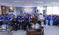Tingkatkan Literasi Keuangan, ICDX Academy Diikuti Mahasiswa Universitas Esa Unggul