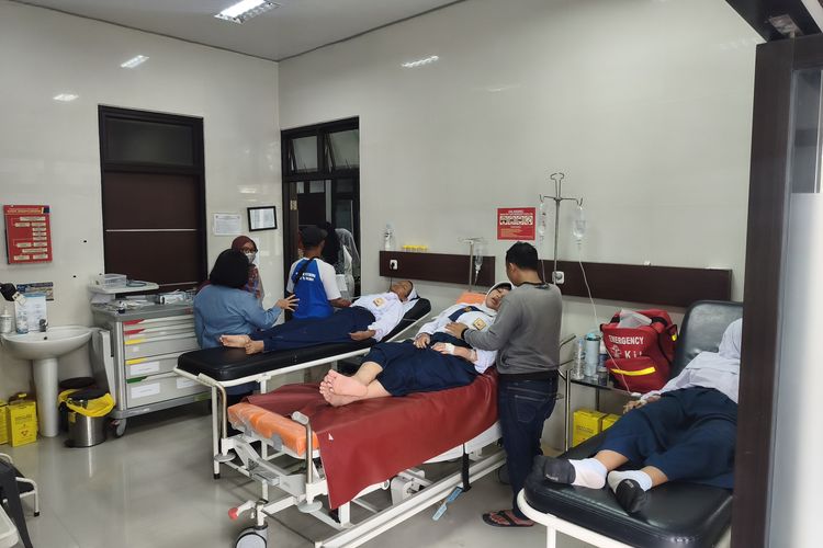 Ratusan Siswa SMP di Dramaga Bogor Diduga Keracunan MBG, Dilarikan ke Puskesmas dan RS