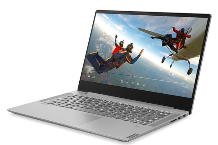 Ilustrasi IdeaPad S540 