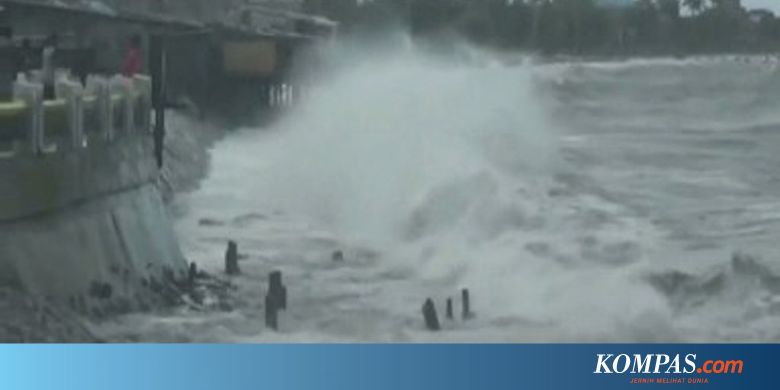 Terseret Ombak 2 Wisatawan Di Blitar Hilang 4 Lainnya Trauma