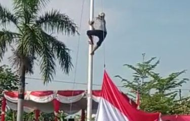 Sederet Kejadian Tak Terduga Saat Upacara 17 Agustus 2022, Tali ...