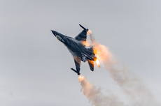 Pesawat F-16 Milik Ukraina Jatuh Saat Mengadang Serangan Rusia