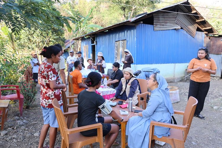 Solidaritas Fransiskan untuk Penyintas Gempa Flores Terus Bergerak