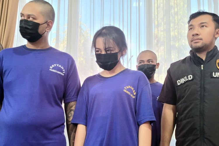 Modus Kencan Palsu, Pasutri di Banyumas Tusuk dan Peras Seorang Pria