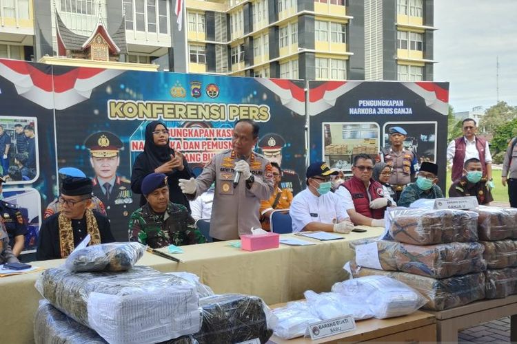 4 Kali Penyelundupan Digagalkan di Bandara Minangkabau, Polda Sumbar Bongkar Jaringan Narkoba