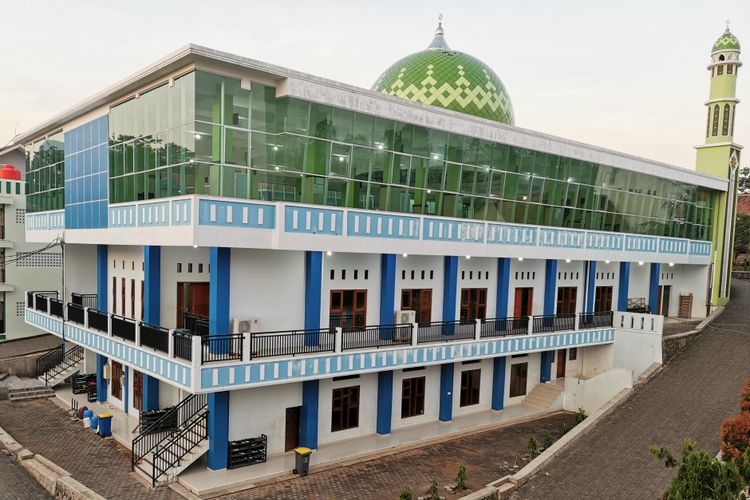 Ponpes Yanbuul Quran Menawan Bumi Seribu Penghafal Al Quran Halaman All Kompas Com