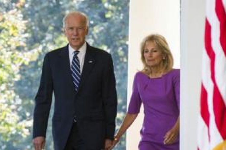 Joe Biden mengatakan ia dan istrinya, Jill, sangat berduka dengan kematian anaknya, Beau, Mei lalu. 