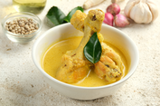 Resep Opor Ayam Gurih dan Creamy untuk Lebaran 2026, Lengkap Opor Kuning & Putih