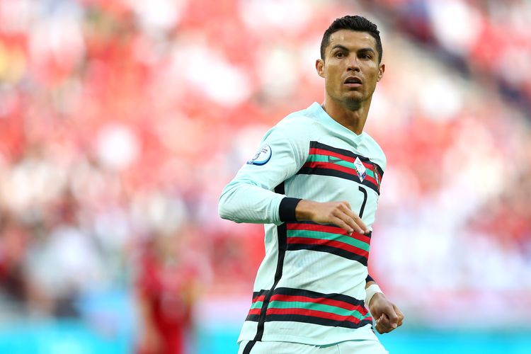 BUDAPEST, HONGARIA - Cristiano Ronaldo saat berlaga di laga Grup F Euro 2020 antara Hongaria kontra Portugal di Puskas Arena 15 Juni 2021. 