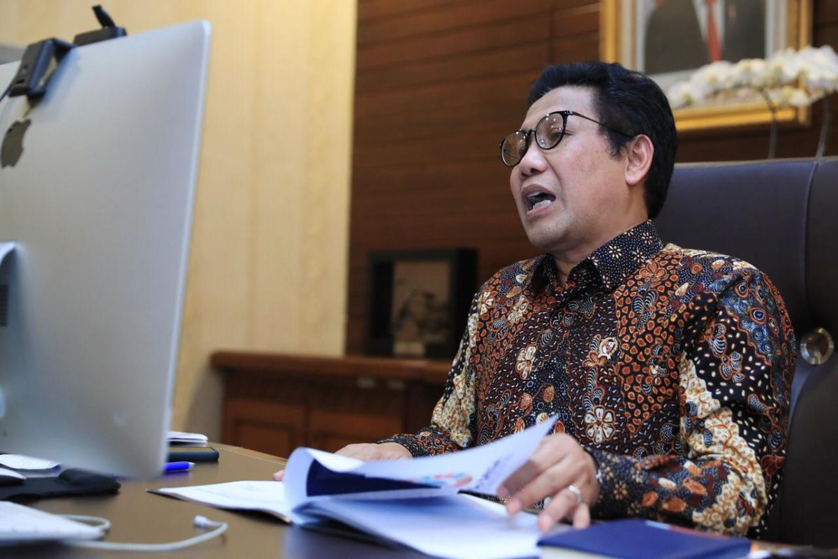 Mendes PDTT Abdul Halim Iskandar atau yang akrab disapa Gus Menteri, saat memberi arahan dalam Rapat Koordinasi antara Pemerintah Pusat dan Daerah, Kamis (12/11/2021).