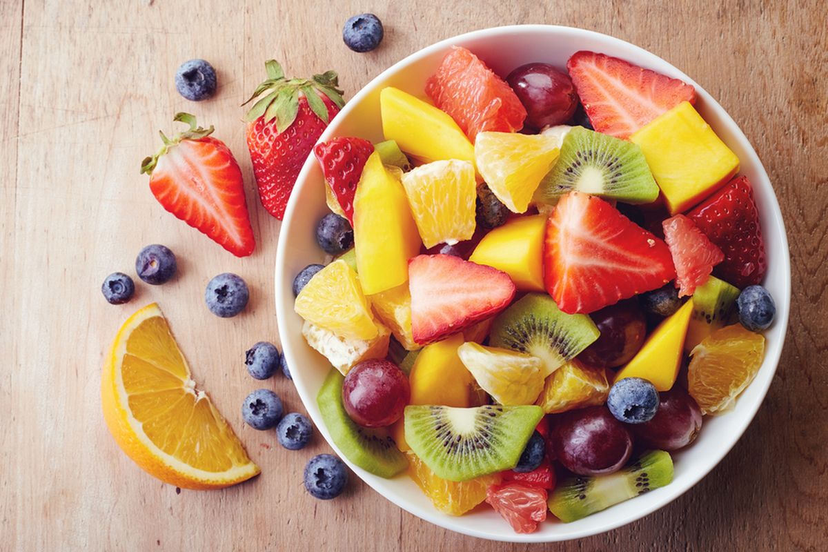 Beberapa buah memiliki profil nutrisi terbaik untuk membantu Anda mengatasi gula darah tinggi, seperti buah beri, alpukat, dan jeruk.