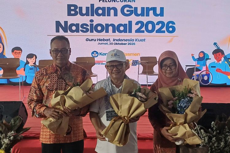 Momen Mendikdasmen Abdul Mu'ti Bertemu Gurunya Semasa Sekolah di MAN 1 Kudus