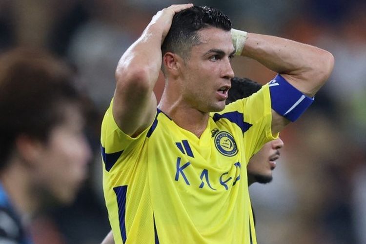 Cristiano Ronaldo Saksikan Al Nassr Tumbang dari Klub Divisi Dua Spanyol