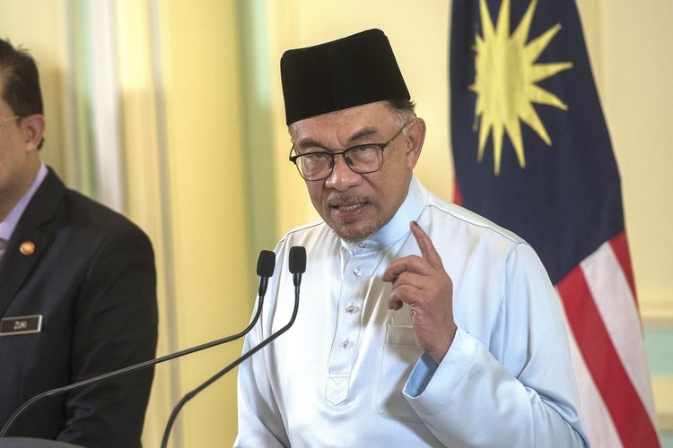 Sengketa dengan Indonesia, Anwar Tegaskan Malaysia Lindungi Kedaulatan Sabah