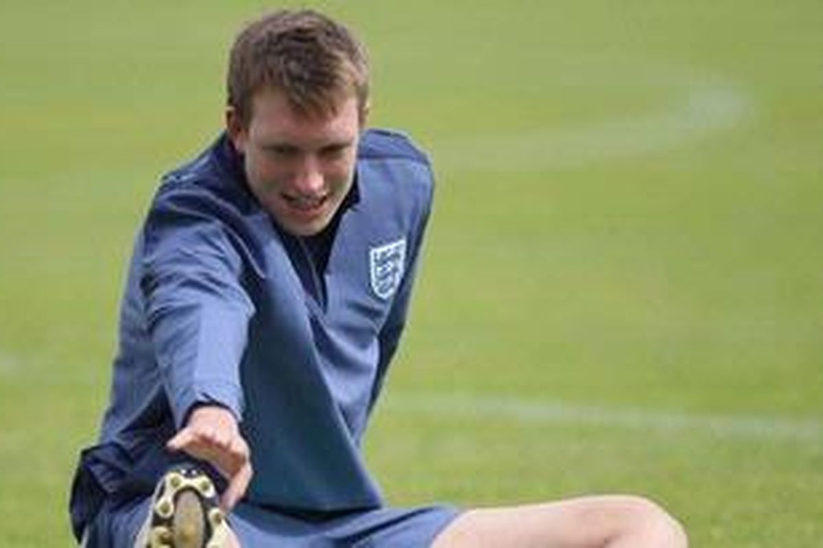 Bek Manchester United, Phil Jones.