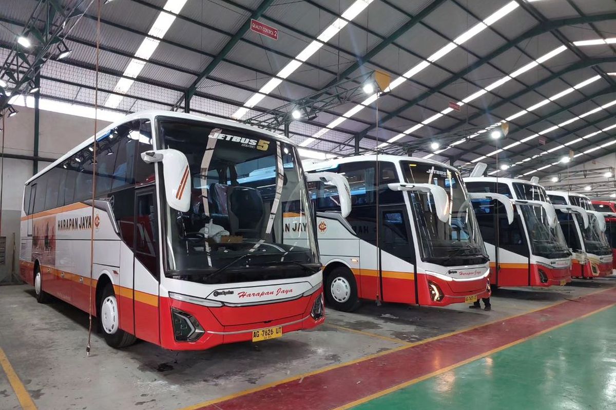 Bus baru PO Harapan Jaya