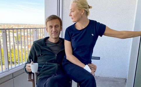 Navalny Accuses Putin of Masterminding His Novichok Poisoning
