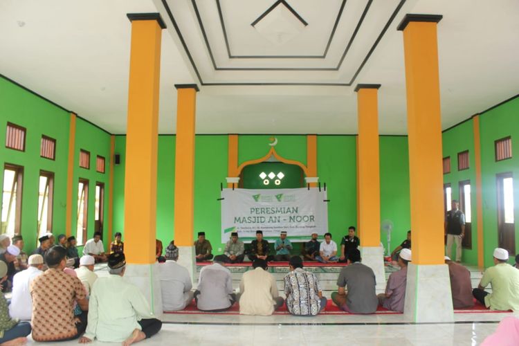 Untuk memperkuat dakwah, Dompet Dhuafa cabang Kalimantan Timur dan Dompet Dhuafa Australia hadirkan masjid di Kutai Barat, Kalimantan Timur.