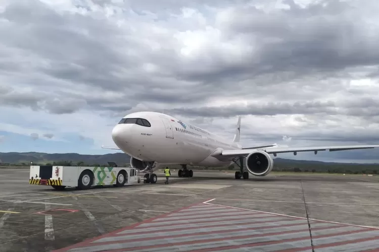 Garuda Indonesia Terbangkan 382 Jamaah Umrah dari Aceh ke Kertajati