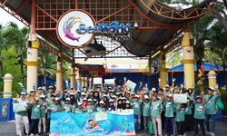 Dompet Dhuafa dan Duha Muslimwear Ajak 40 Anak Yatim Rekreasi ke Ancol