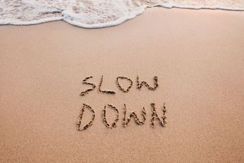 Review Buku The Things You Can See Only When You Slow Down, Bagaimana Menerapkan Mindfulness dalam Berbagai Aspek Kehidupan