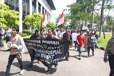 Ganti Rugi Pelindo II Tak Sesuai, Nelayan Korban Pembangunan Pelabuhan Kijing Geruduk Kantor Gubernur Kalbar