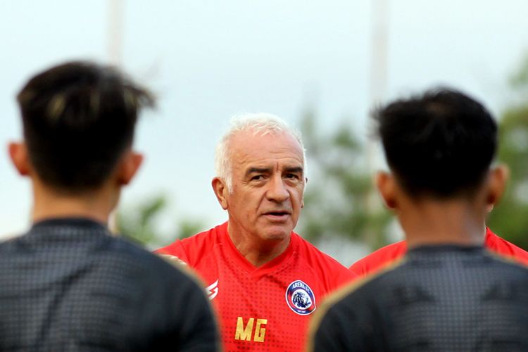 Pelatih Arema FC asal Argentina untuk musim 2020, Mario Gomez.