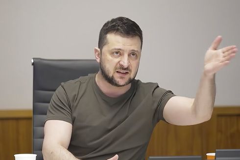 Zelensky: Para Pejabat Rusia Tak Punya Kuasa di Hadapan Putin