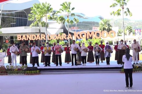 Jokowi Resmikan Perluasan Bandara Komodo di Labuan Bajo