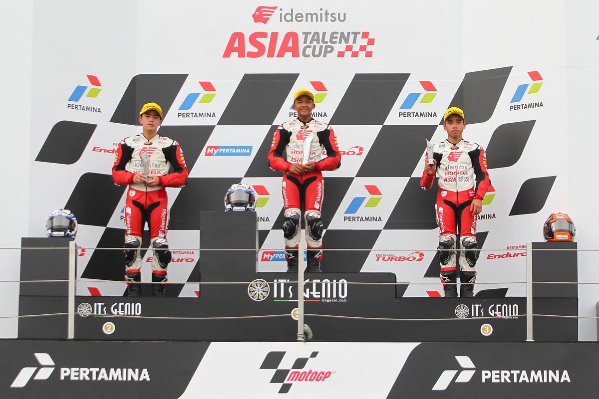 Reykat Yusuf Fadillah naik podium ketiga pada race pertama ATC Mandalika 2022, Sabtu (19/3/2022).