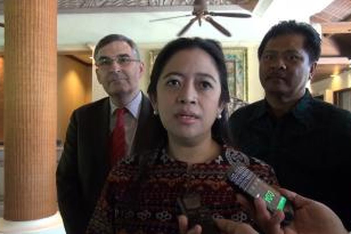 Menteri Koordinator Bidang Pembangunan Manusia dan Kebudayaan, Puan Maharani usai pembukaan acara Forum ASEAN Next Generation CSR di Lagun Hotel Nusa Dua Bali