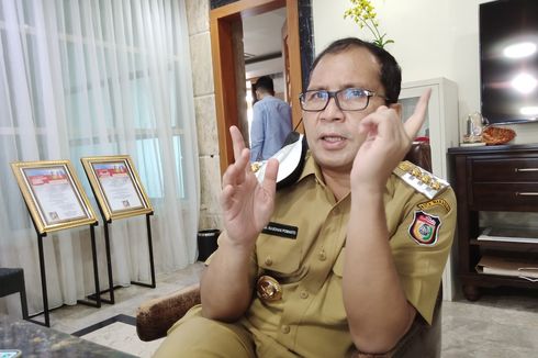 Wali Kota Makassar dan 17 ASN Terpapar Covid-19, Kantor Balai Kota Disemprot dan Dibatasi