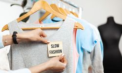 Lawan 'Fast Fashion', Ini 4 Langkah Terapkan 'Slow Fashion'