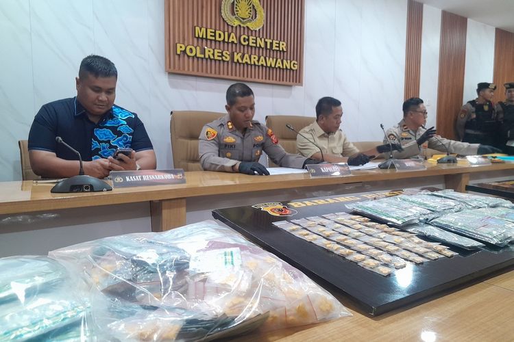 Polres Karawang Gagalkan Peredaran 1,4 Kg Sabu, Bandar “Godek” Diburu