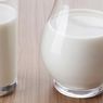 Mengapa Susu Segar Lebih Berkualitas daripada Susu Bubuk