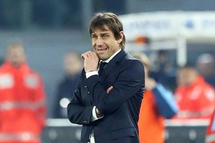 Pelatih Inter Milan, Antonio Conte, pada laga menghadapi Lazio di Stadion Olimpico, 16 Februari 2020.