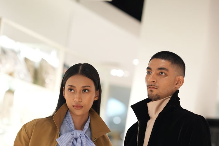 Koleksi yang diperagakan pada peluncuran koleksi ready-to-wear Hartono Gan di LAKON Store, Sabtu (25/04)