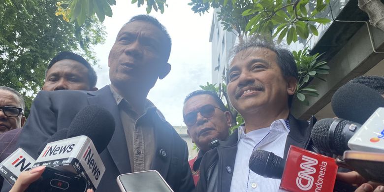 Kasus Ijazah Palsu Jokowi: Roy Suryo Dkk Dicekal ke Luar Negeri oleh Polda Metro