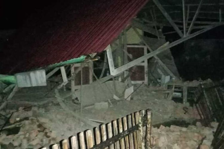 Dampak Gempa Magnitudo 6,3 di Bengkulu: 100 Rumah Rusak dan Warga Panik Trauma Gempa Tahun 2000
