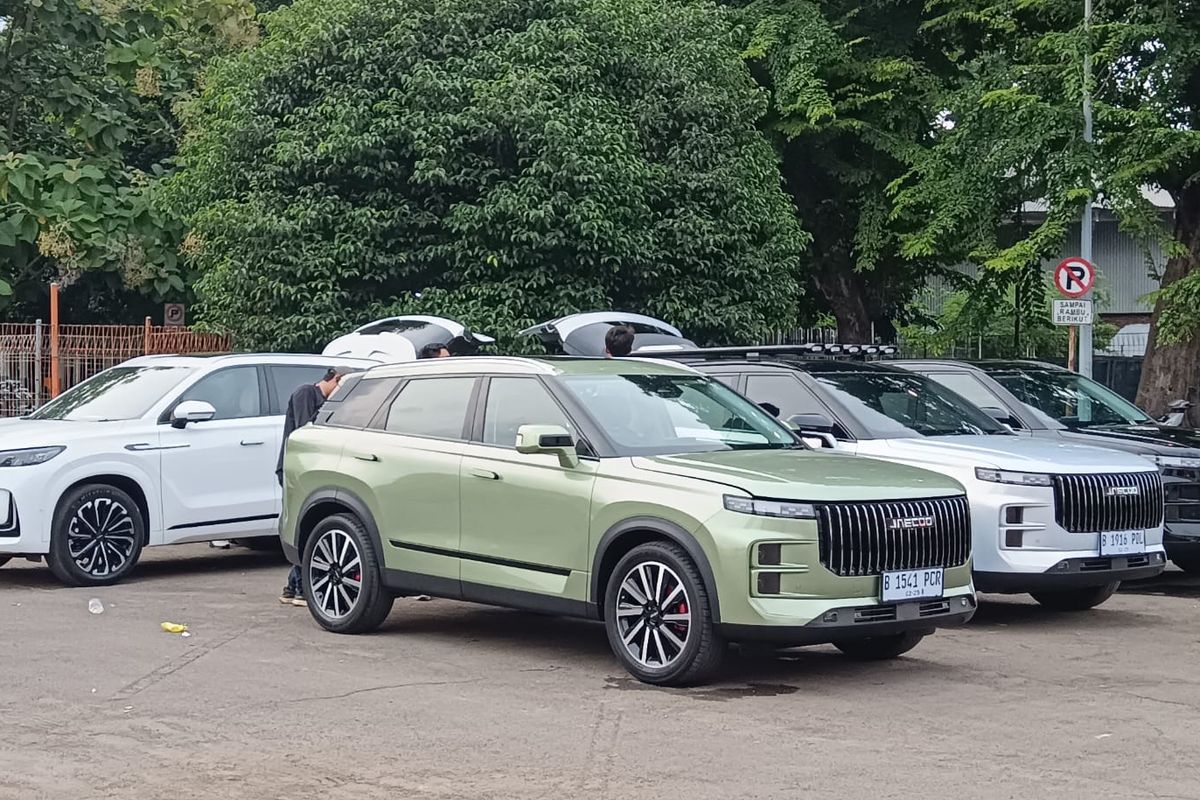 Jaecoo J7 saat proses loading IIMS 2025