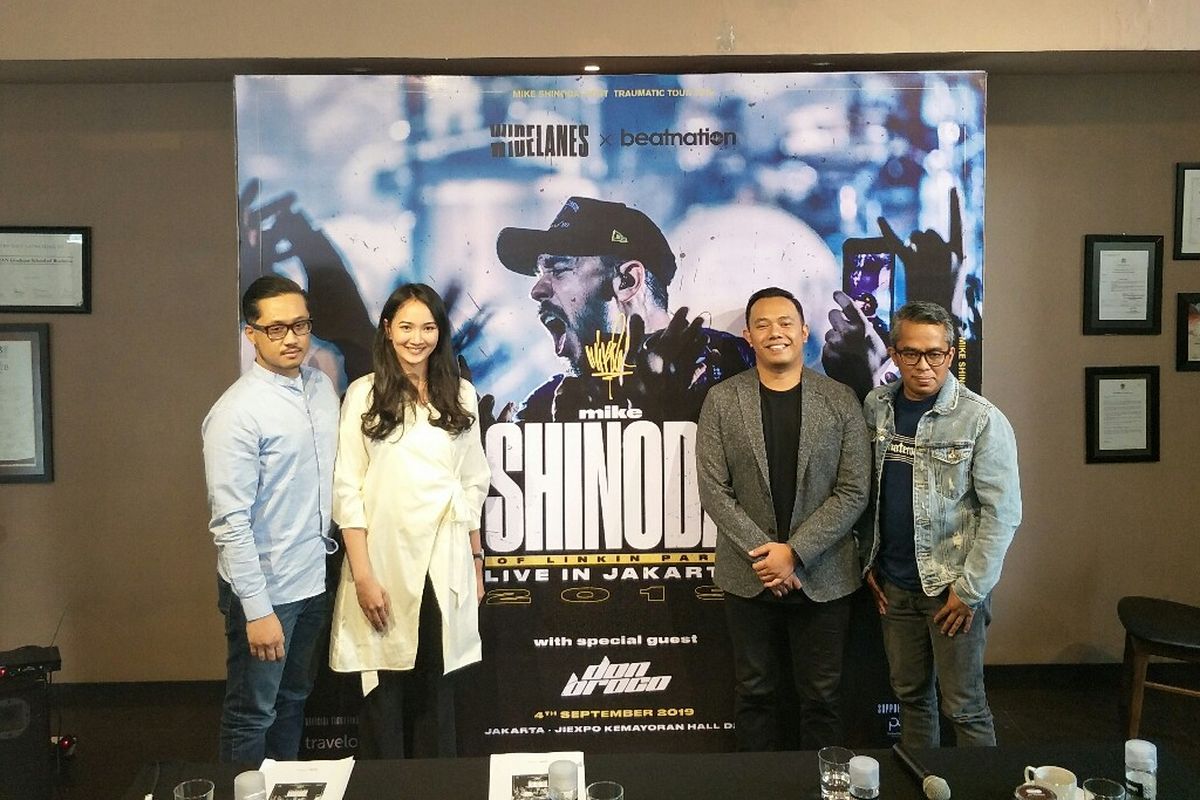 Perwakilan pihak penyelenggara dalam jumpa pers Konser Mike Shinoda di kawasan Kuningan, Jakarta Selatan, Rabu (26/6/2019).