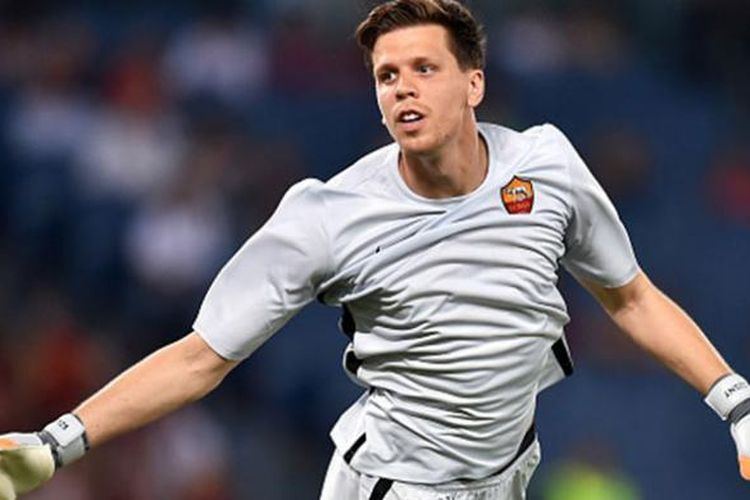 Kiper AS Roma asal Polandia, Wojciech Szczesny.