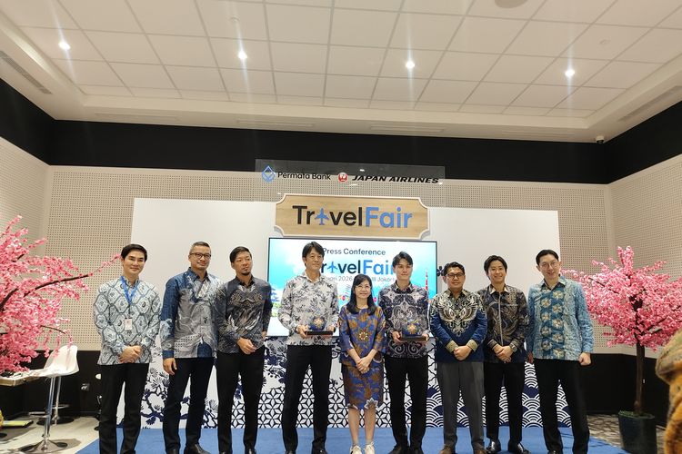 Press conference Permata Bank X Japan Airlines Travel Fair 2026 di World Trade Centre 3, Jakarta, Rabu (14/1/2026). 
