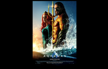 Poster film Aquaman (2018), dibintangi oleh Jason Momoa dan Amber Heard, kini tayang di HBO GO.