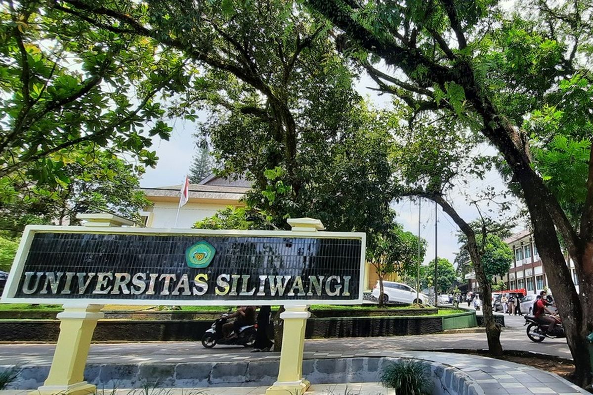 Universitas Negeri Siliwangi (Unsil) Tasikmalaya.